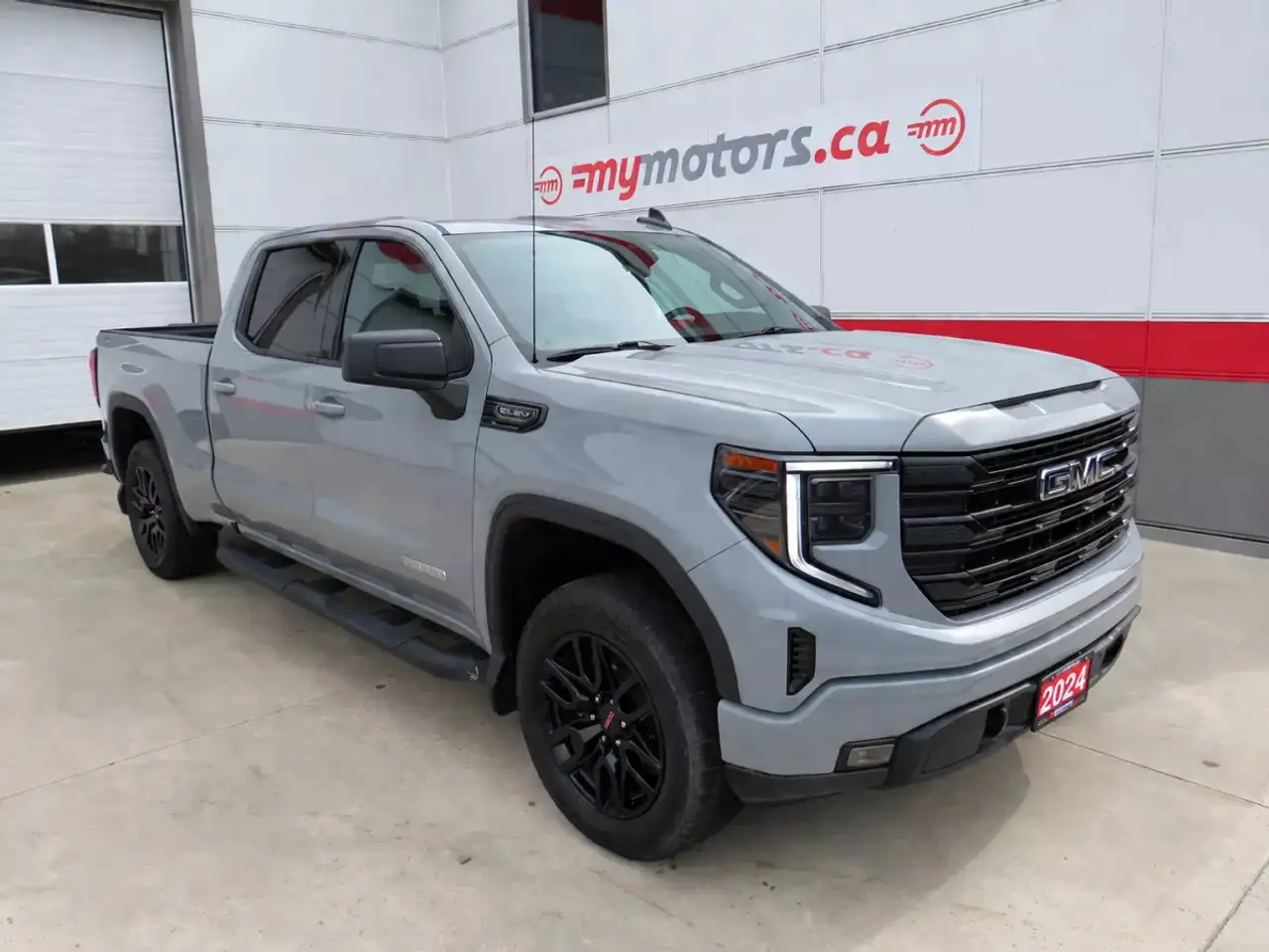 2024 GMC Sierra 1500 Elevation