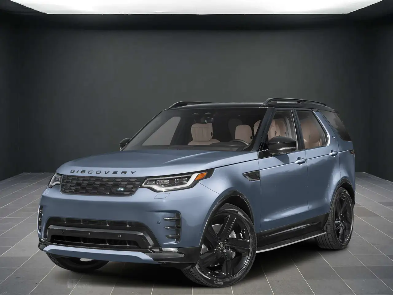 2026 Land Rover Discovery Dynamic SE P300