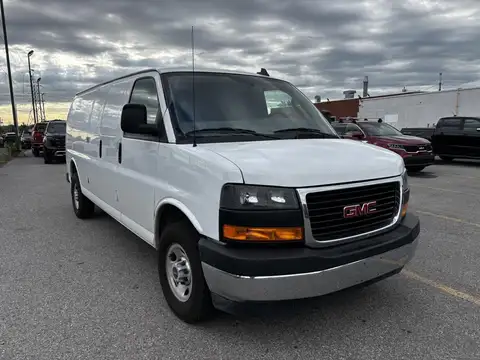 GMC Savana