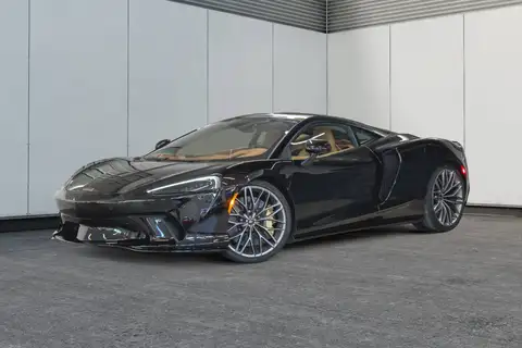 McLaren GT