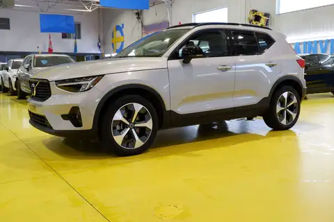 Volvo XC40 Plus