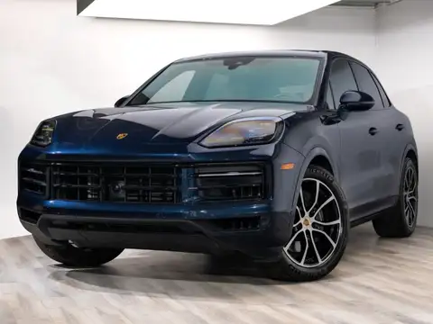 Porsche Cayenne Base
