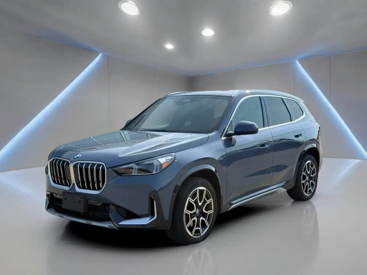 2026 BMW X1 28i