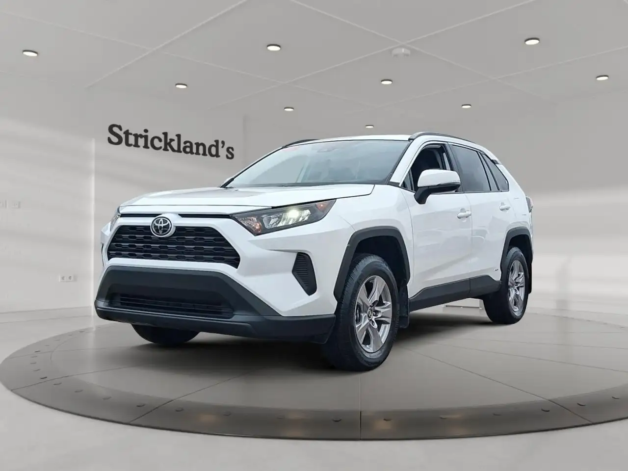 2025 Toyota RAV4 LE