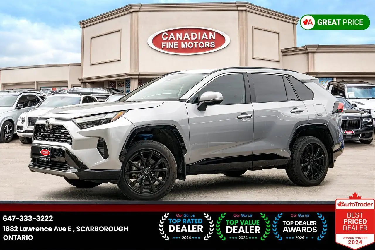 2025 Toyota RAV4 SE