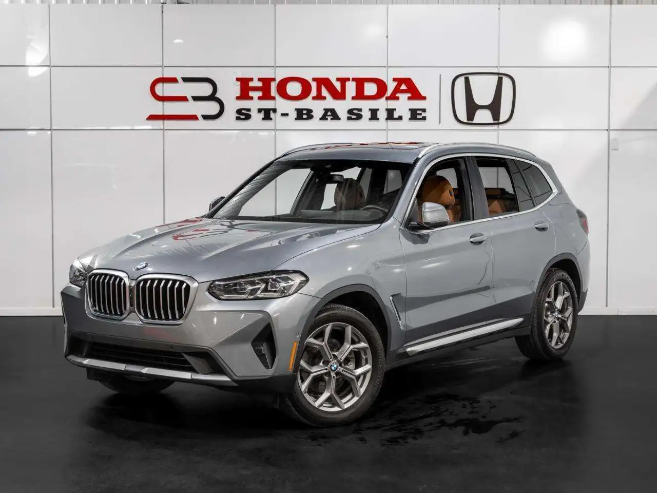 2023 BMW X3 30i