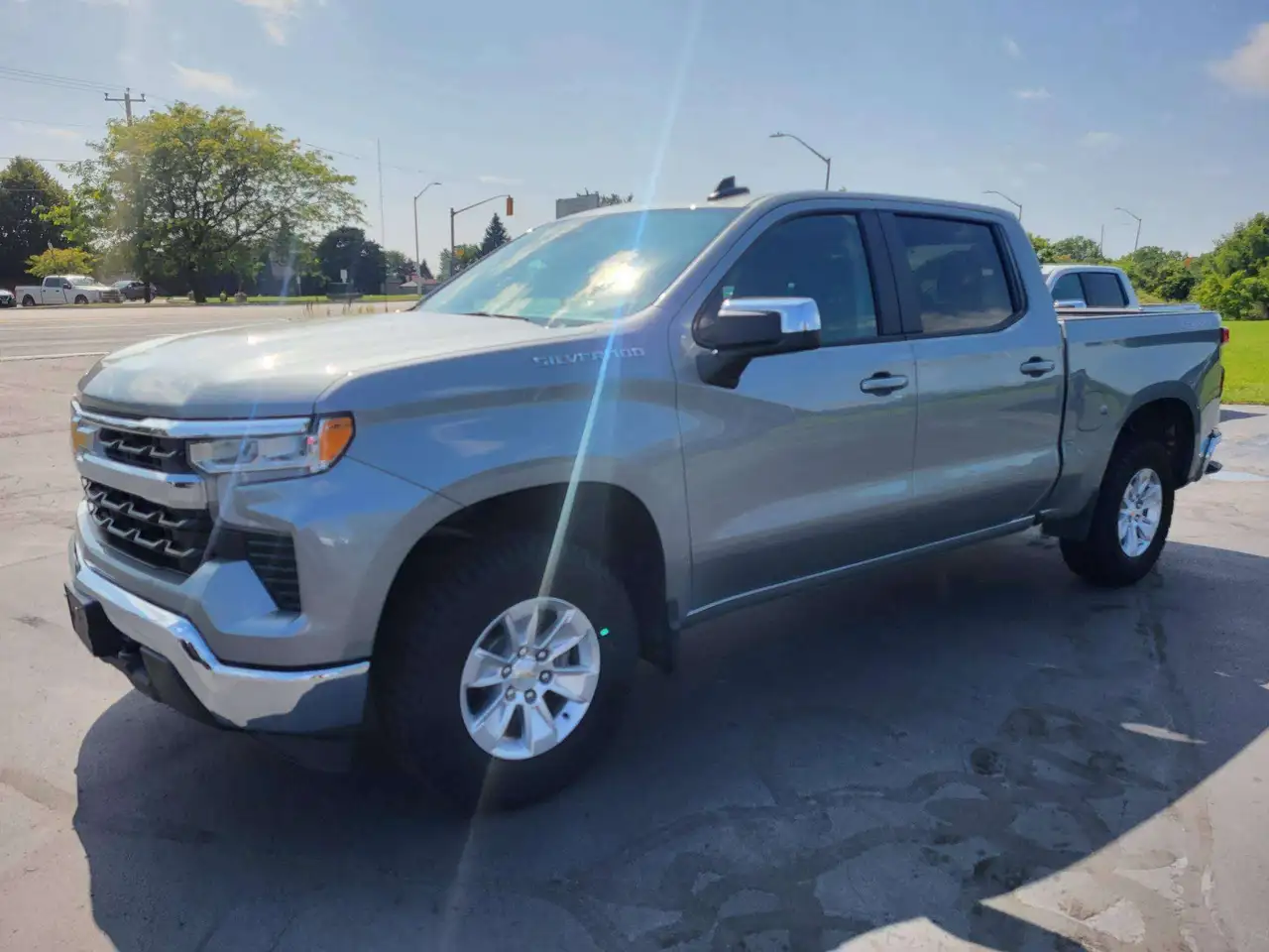 2025 Chevrolet Silverado 1500 LT