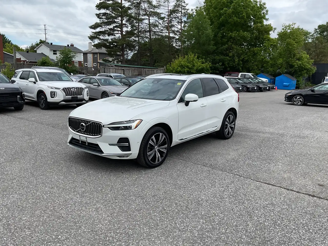 2023 Volvo XC60 Plus