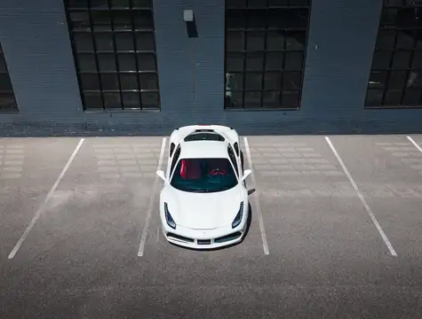 Ferrari 488