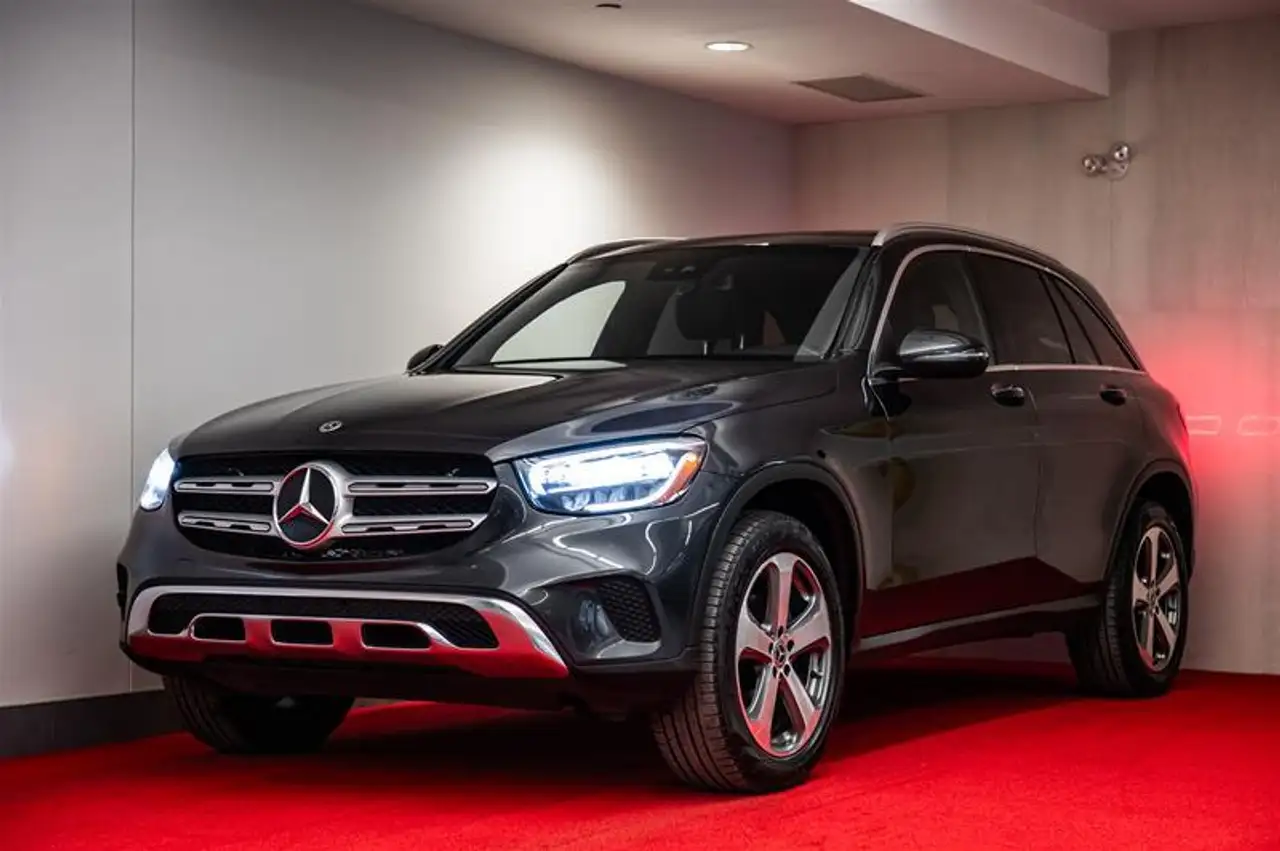 2022 Mercedes-Benz GLC 300