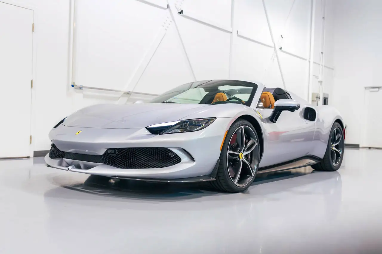 2025 Ferrari 296 GTS