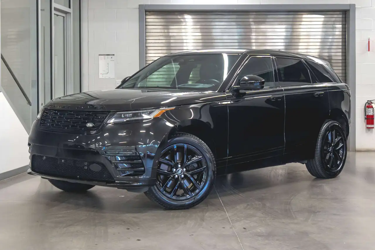 2026 Land Rover Range Rover Velar Dynamic SE P250