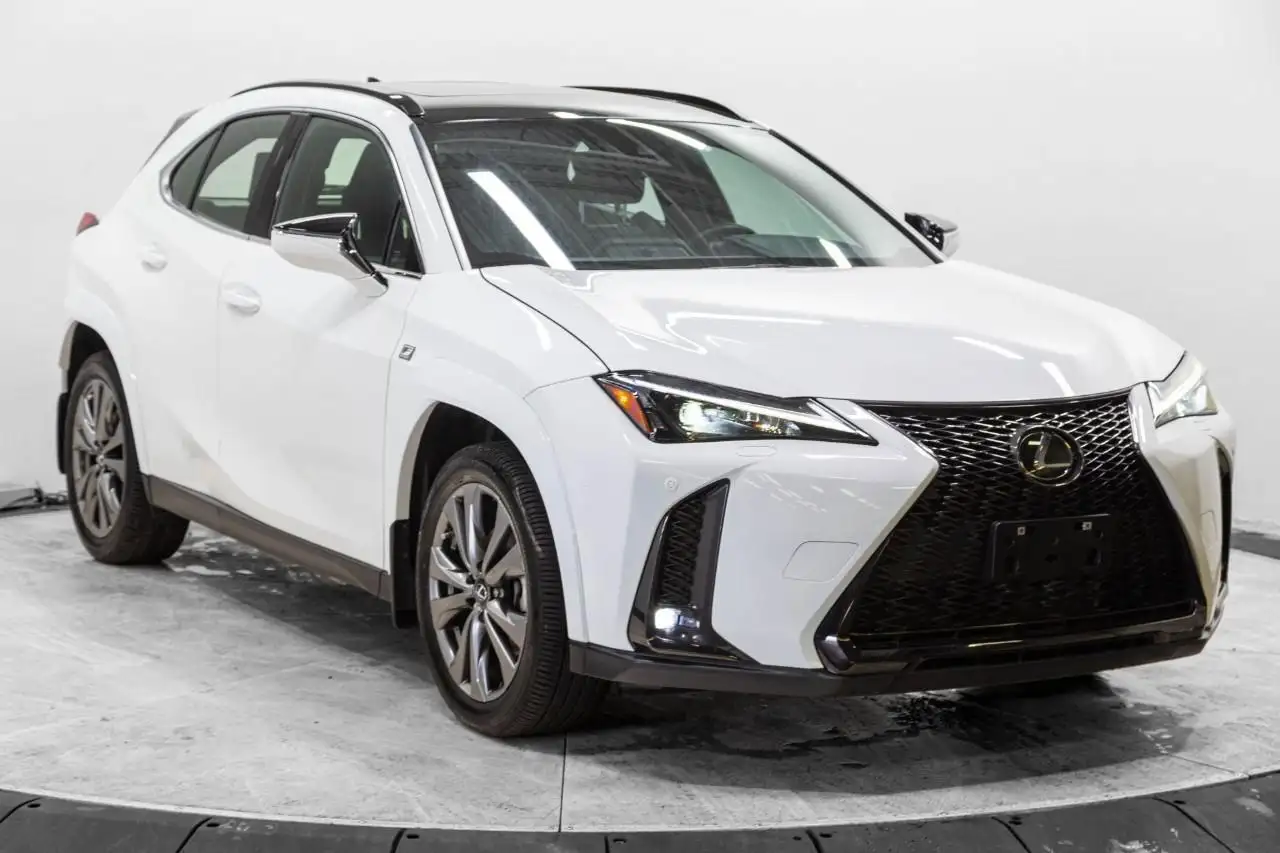 2024 Lexus UX 250h F Sport 1