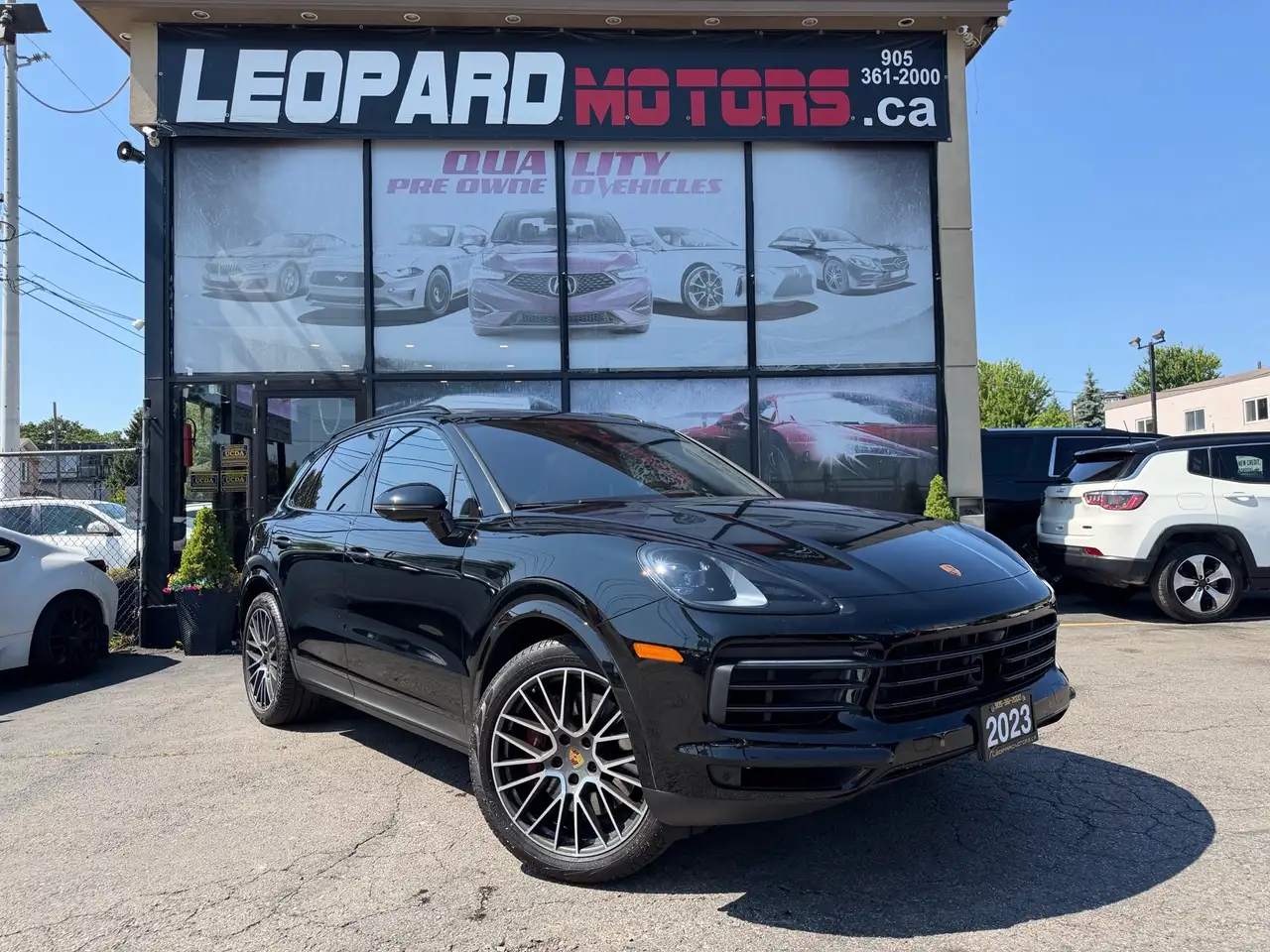 2023 Porsche Cayenne Platinum Edition