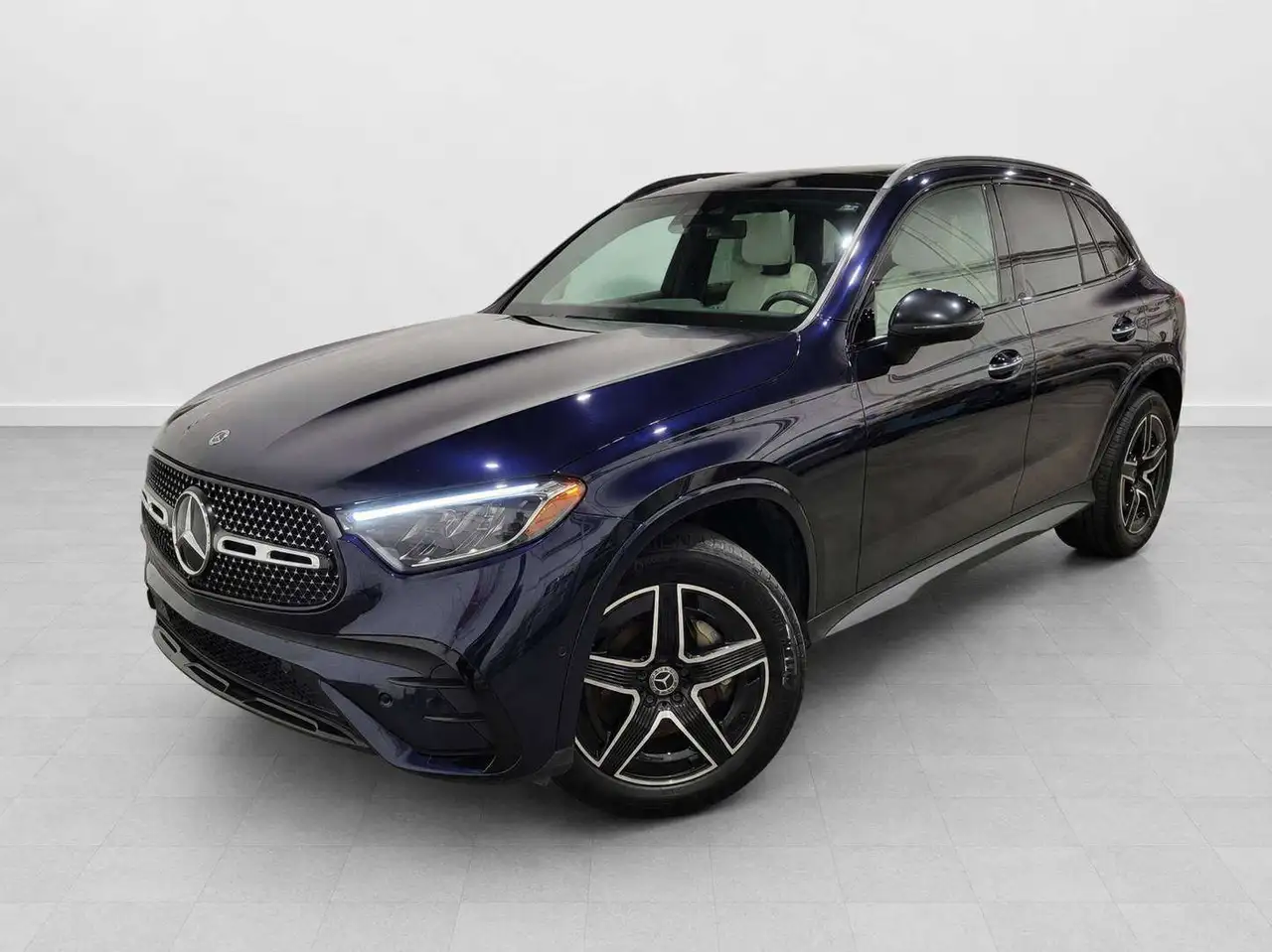 2023 Mercedes-Benz GLC 300