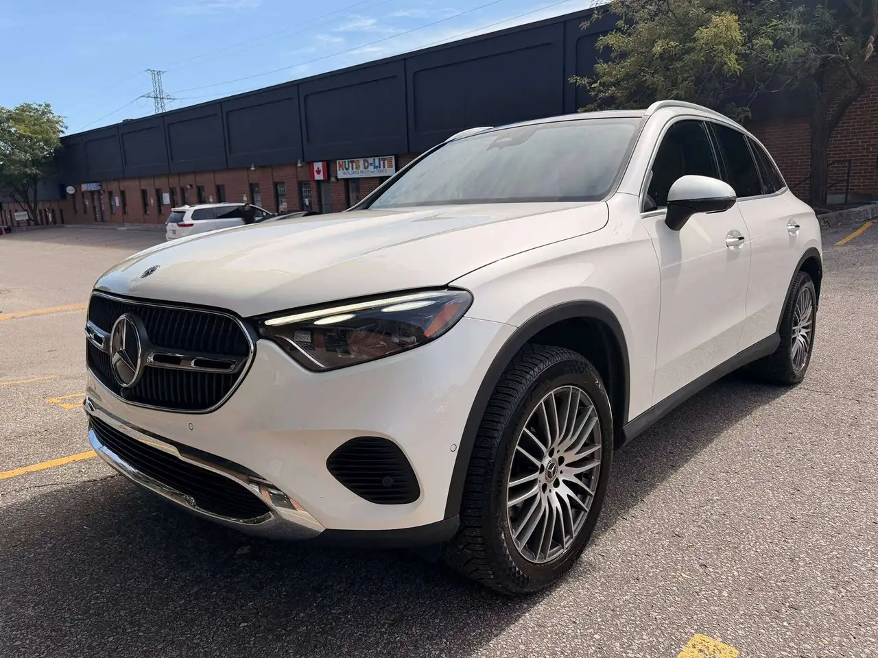 2023 Mercedes-Benz GLC 300