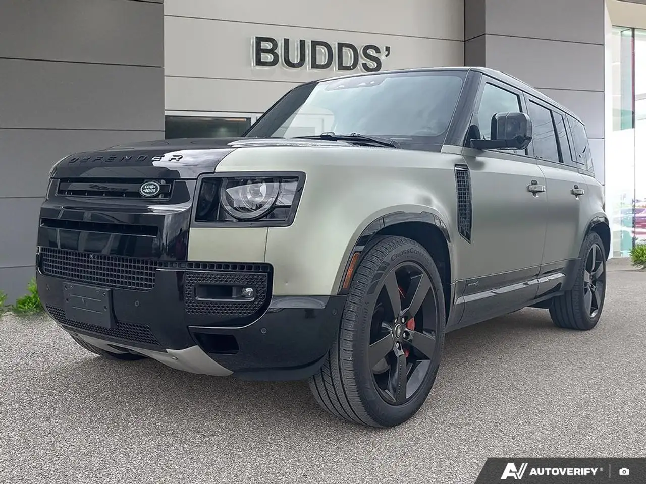 2024 Land Rover Defender X