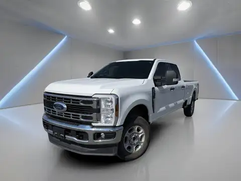 Ford F-250 Super Duty XLT