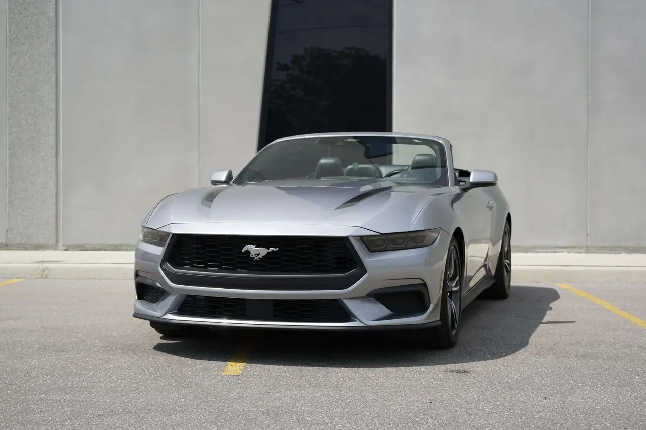 2025 Ford Mustang EcoBoost