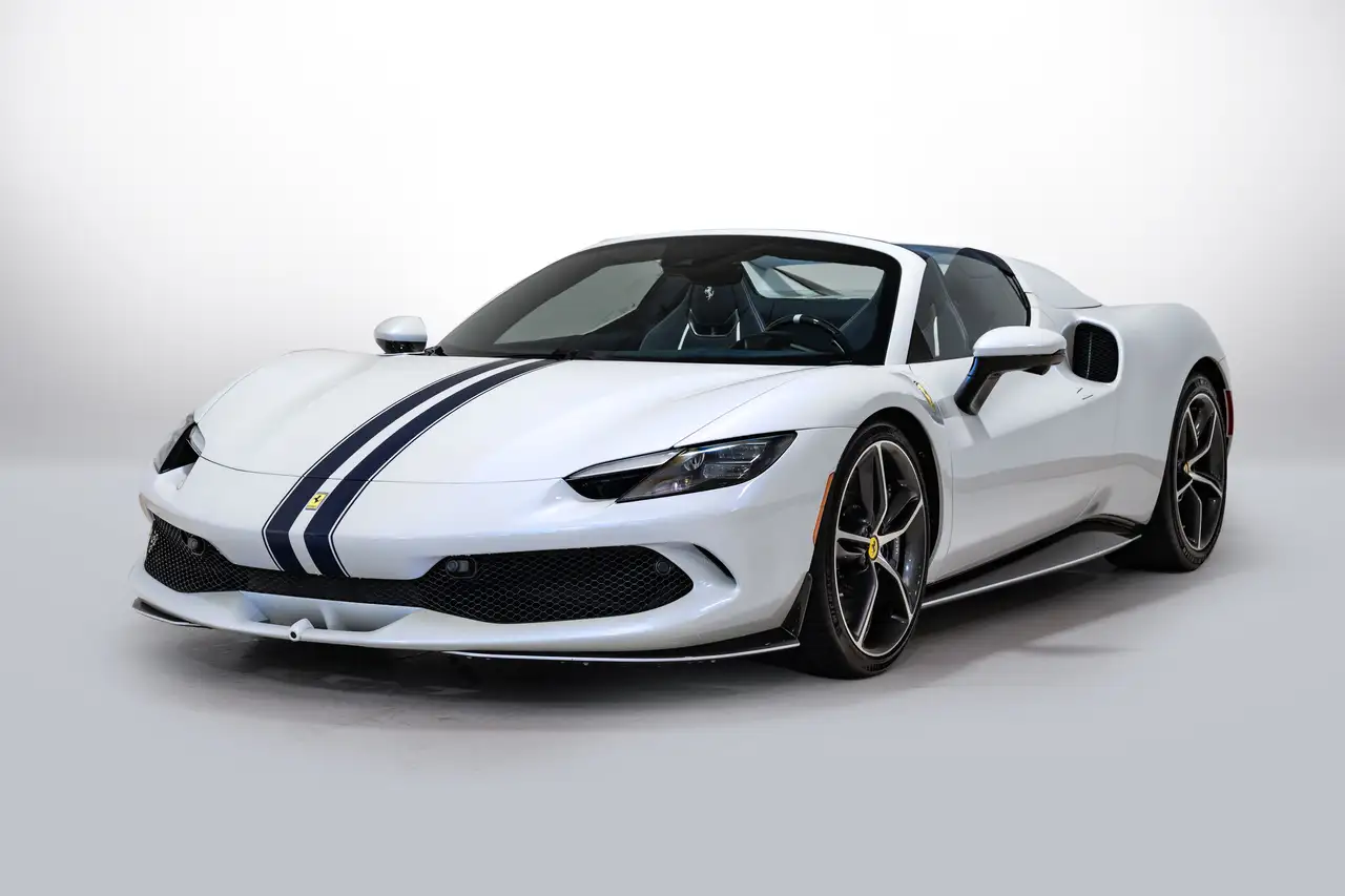 2025 Ferrari 296 GTS