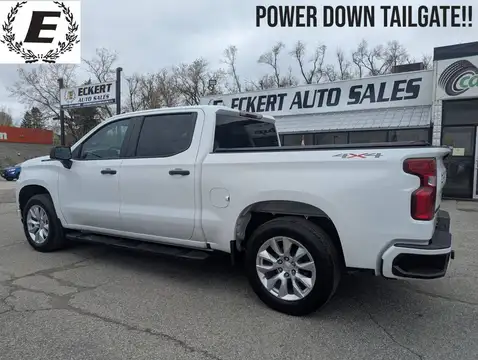 Chevrolet Silverado 1500 Custom