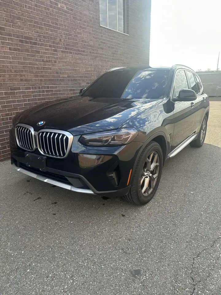 2023 BMW X3 30i