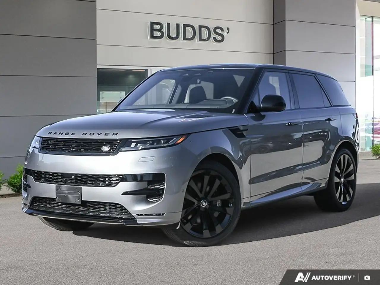 2025 Land Rover Range Rover Sport Dynamic SE P530