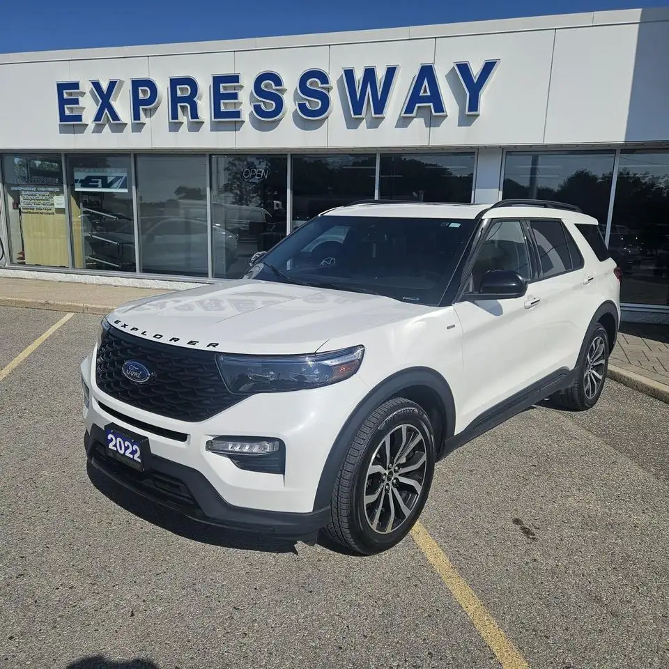 2022 Ford Explorer