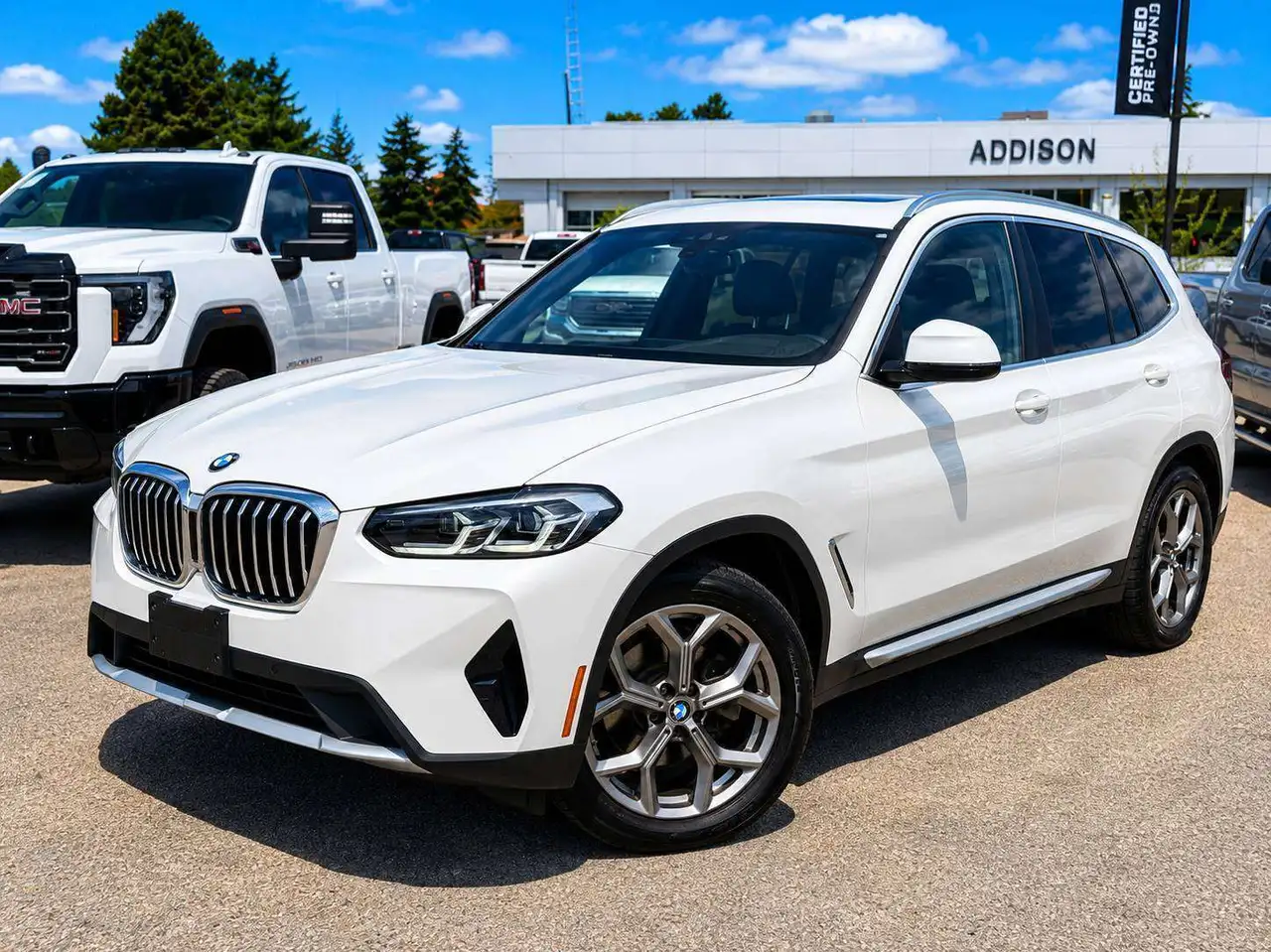 2022 BMW X3 30i