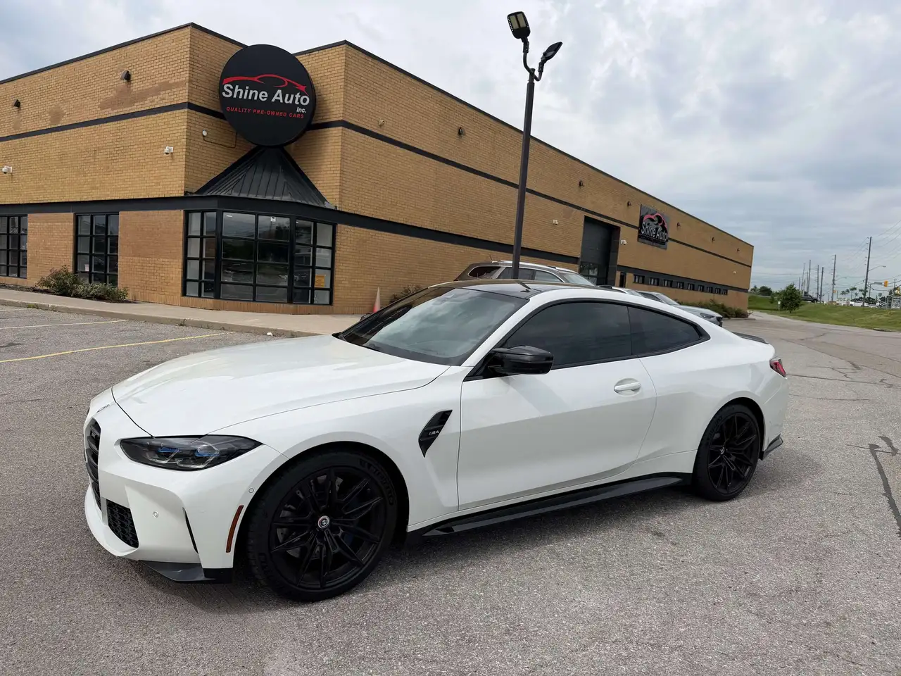 2023 BMW M4