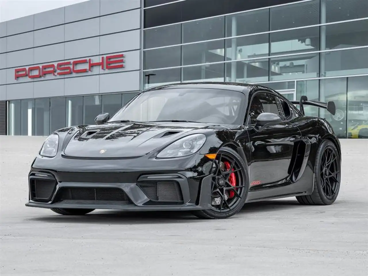 2024 Porsche Cayman