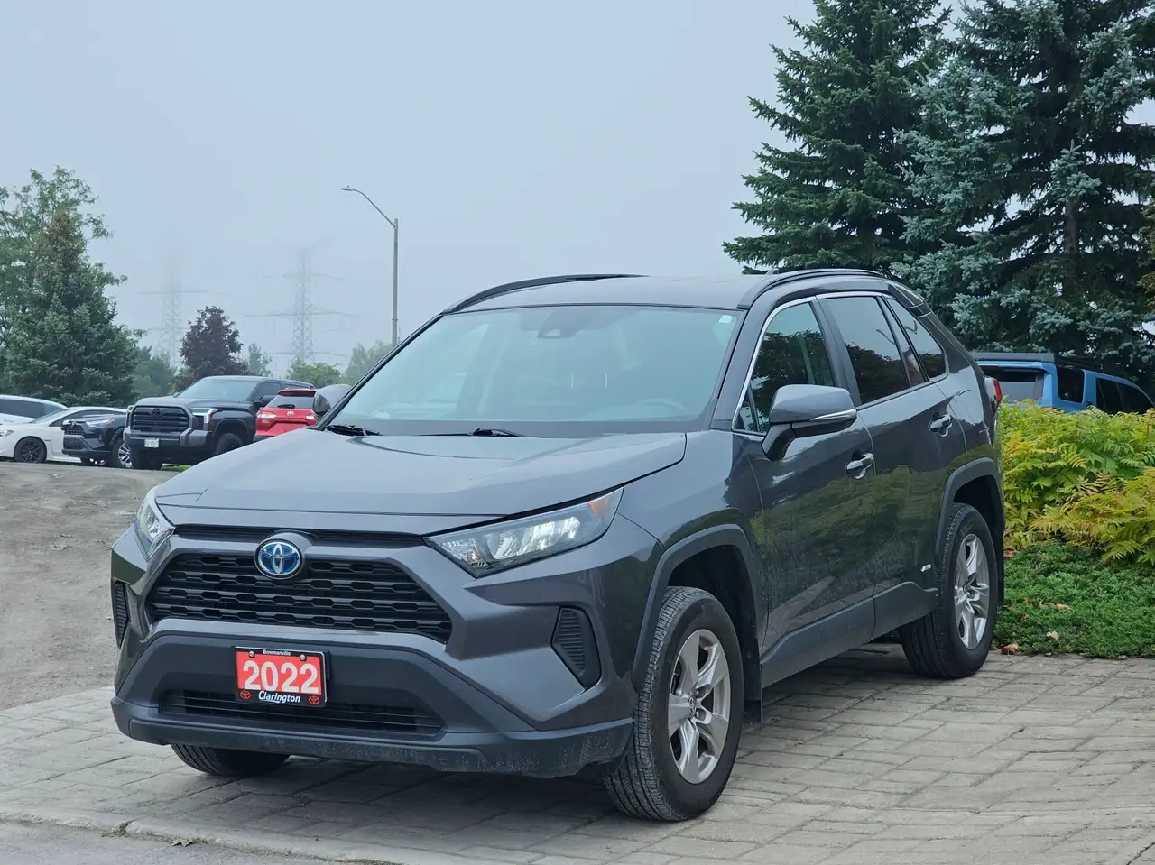 2022 Toyota RAV4 SE