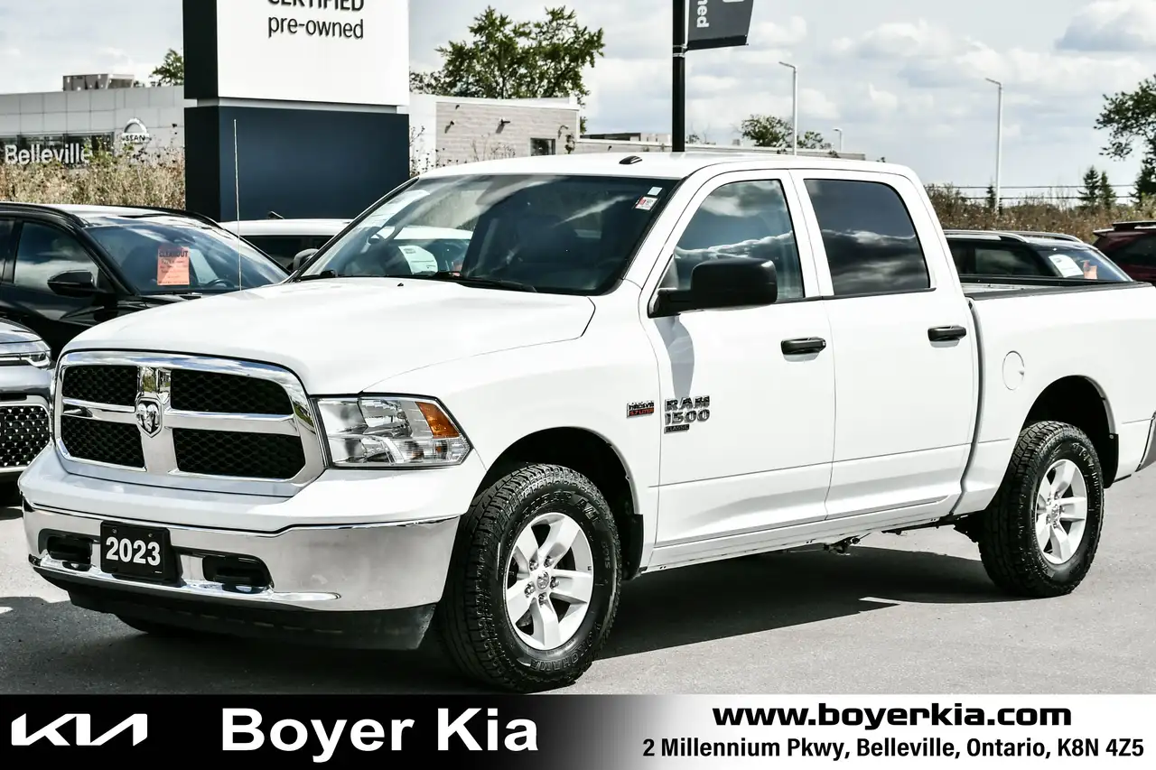 2023 RAM 1500 SLT