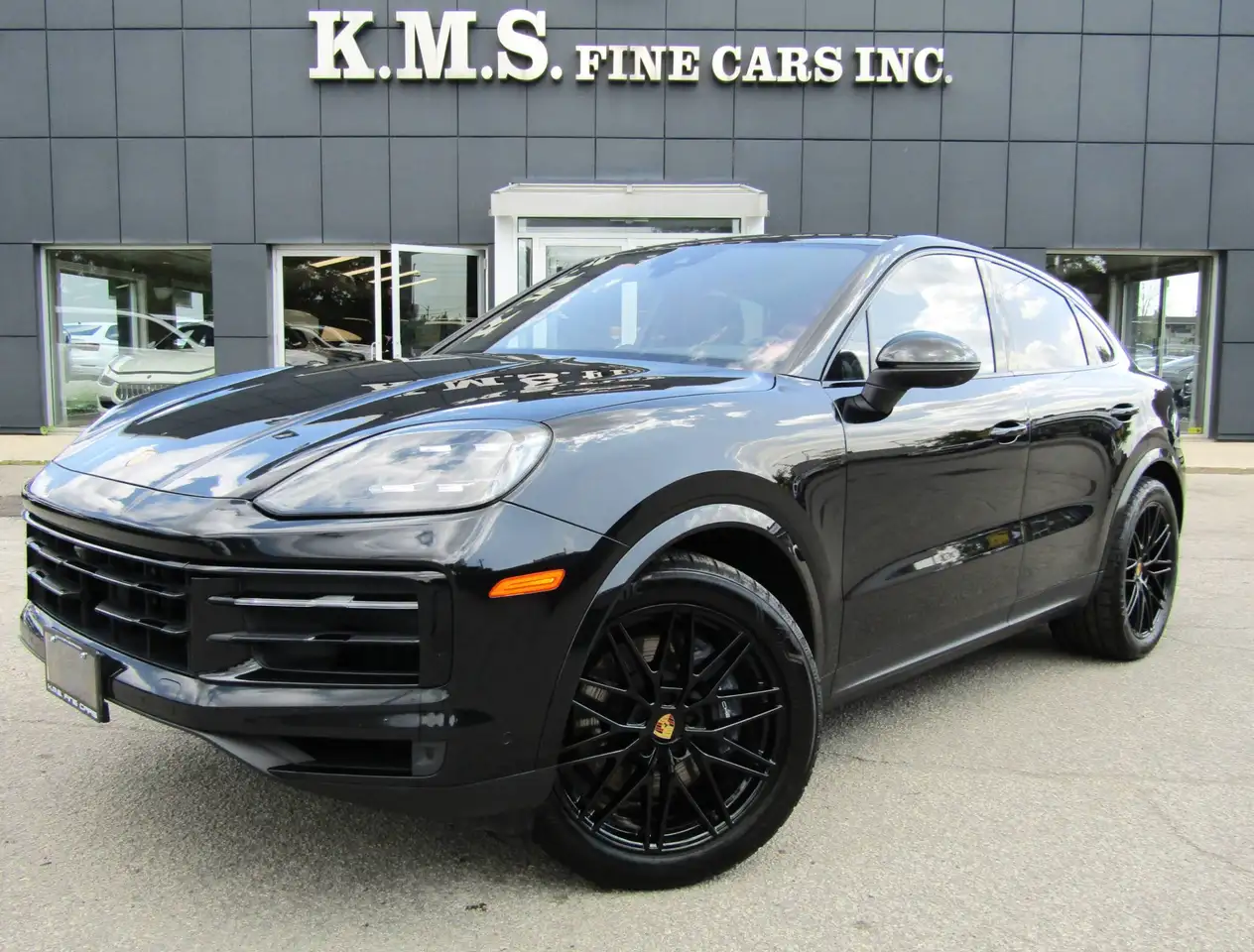 2024 Porsche Cayenne Base