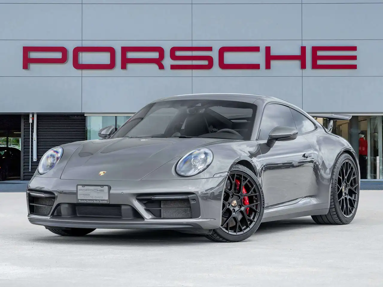 2024 Porsche 911 Carrera 4 GTS