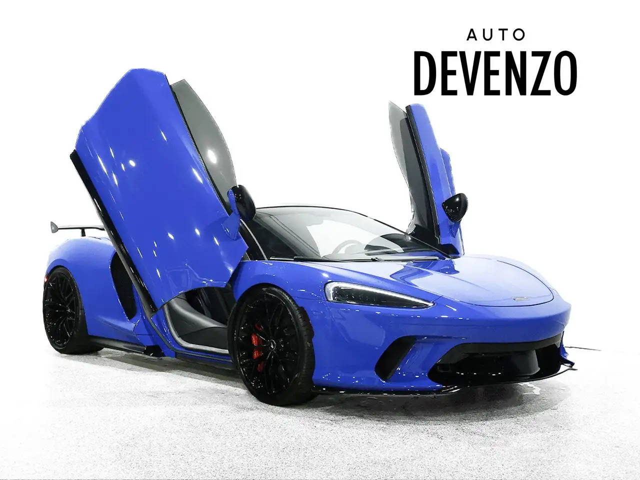 2023 McLaren GT