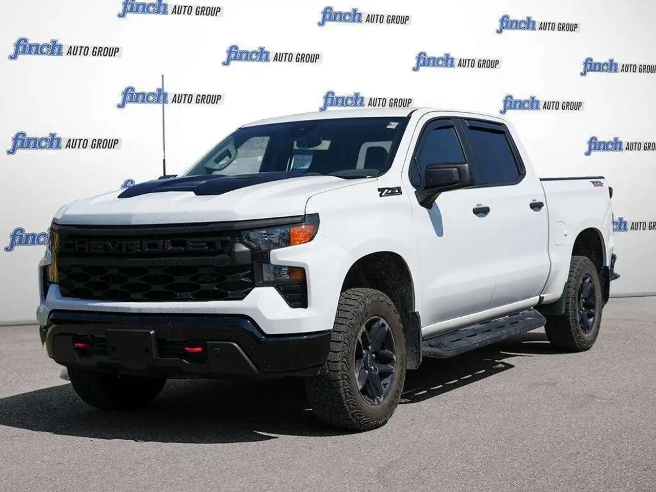 2024 Chevrolet Silverado 1500 Custom Trail Boss