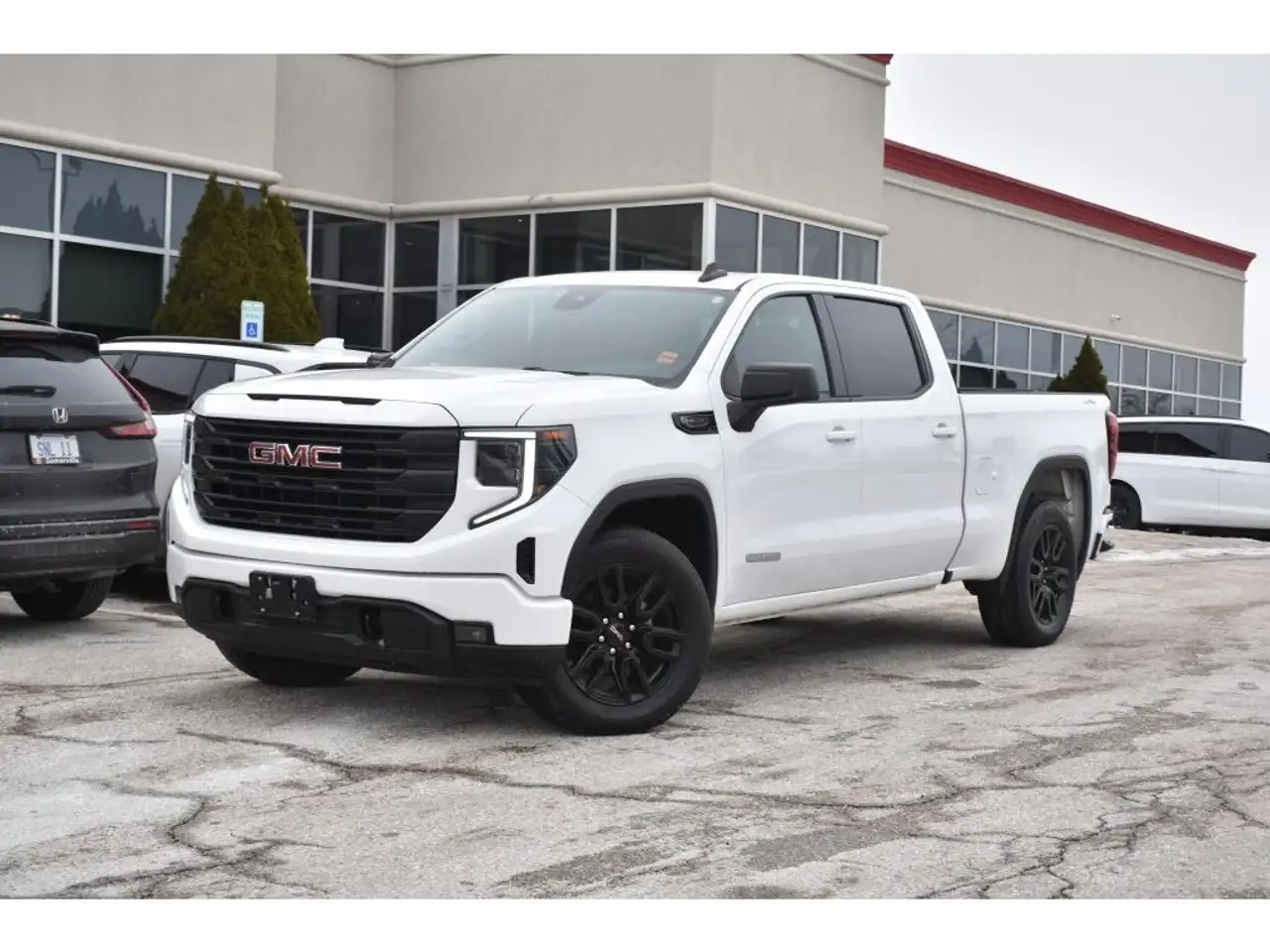 2023 GMC Sierra 1500 Elevation