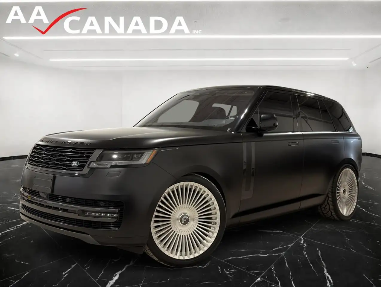 2023 Land Rover Range Rover SE