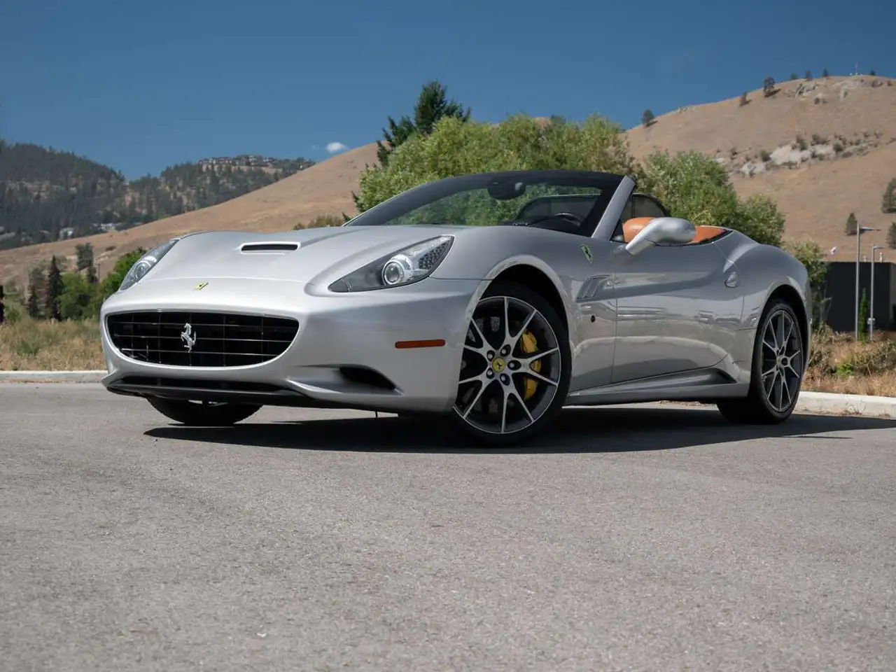 2010 Ferrari California