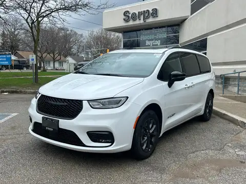 Chrysler Pacifica