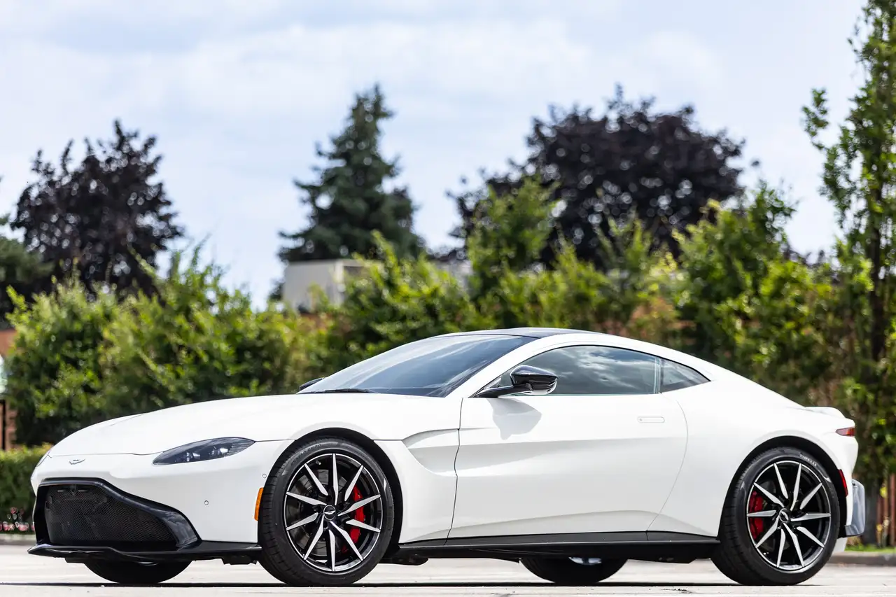 2019 Aston Martin Vantage