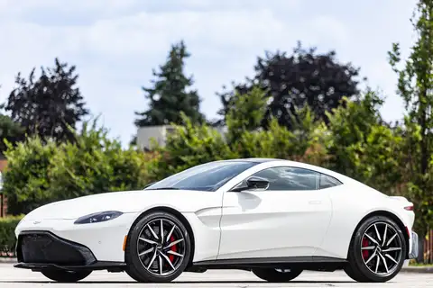 Aston Martin Vantage
