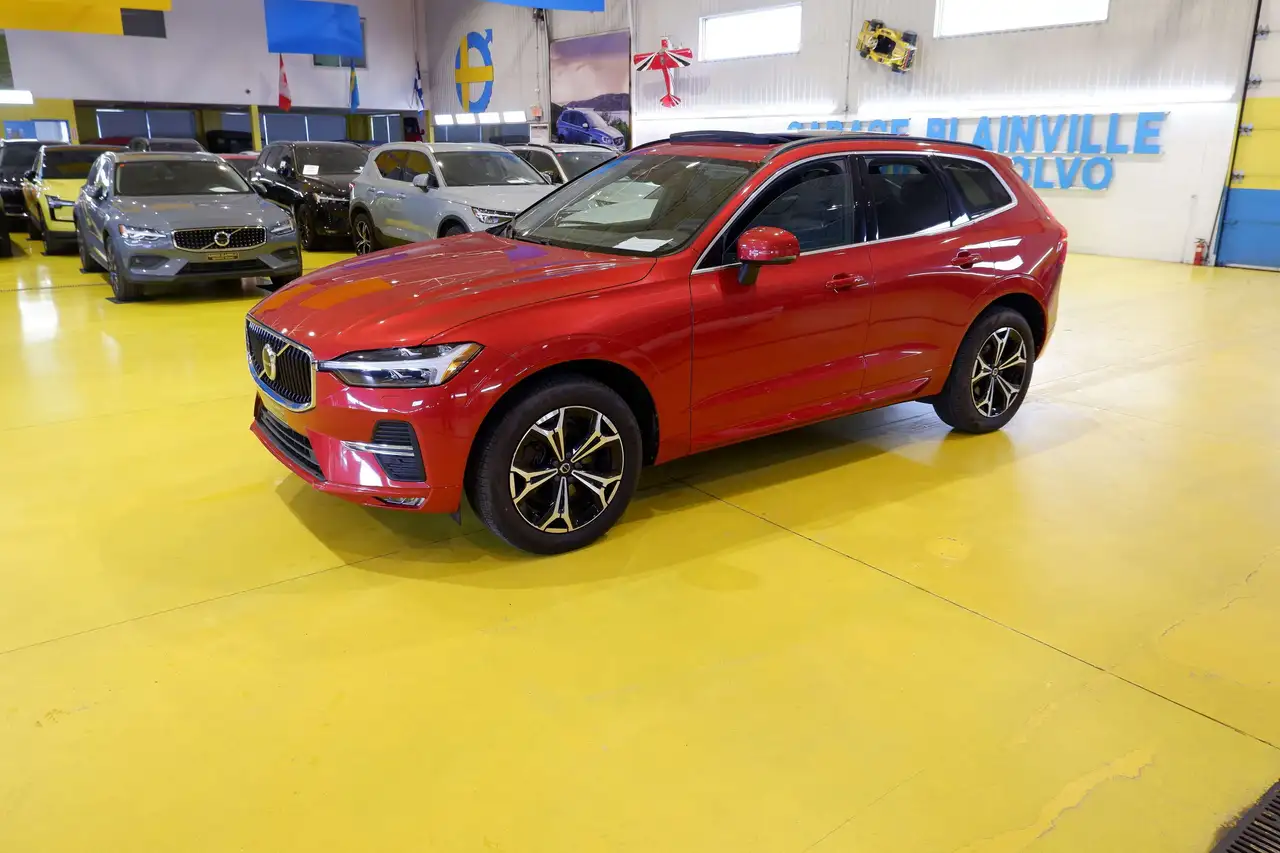 2022 Volvo XC60 Momentum