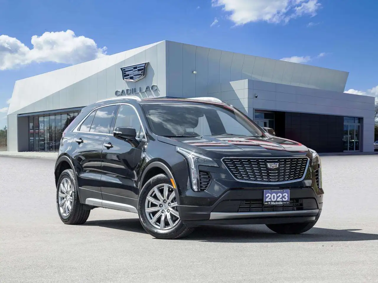 2023 Cadillac XT4 Premium Luxury