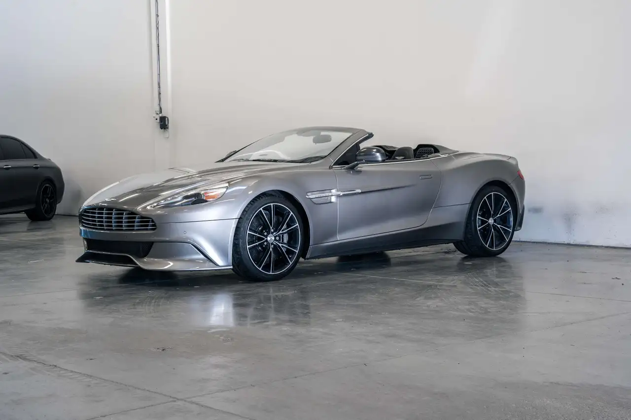 2014 Aston Martin Vanquish