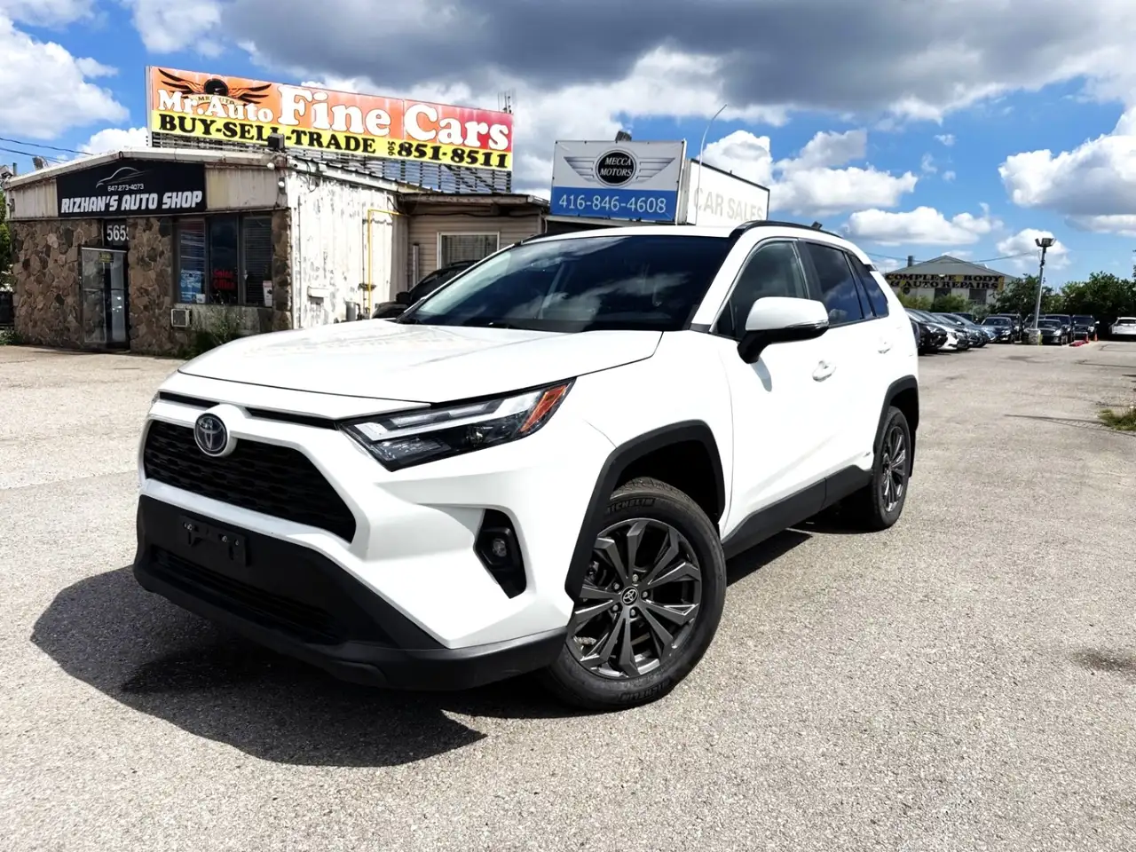 2024 Toyota RAV4 XLE