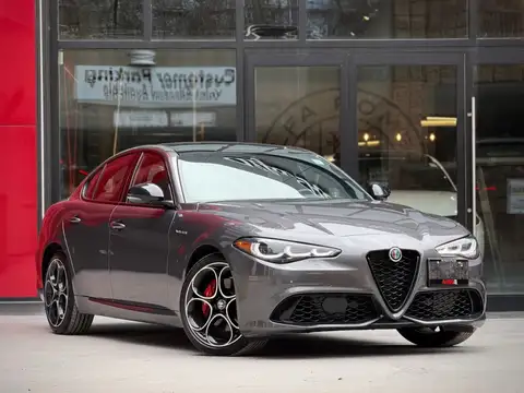 Alfa Romeo Giulia Veloce