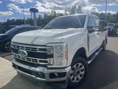 Ford F-250 Super Duty XLT