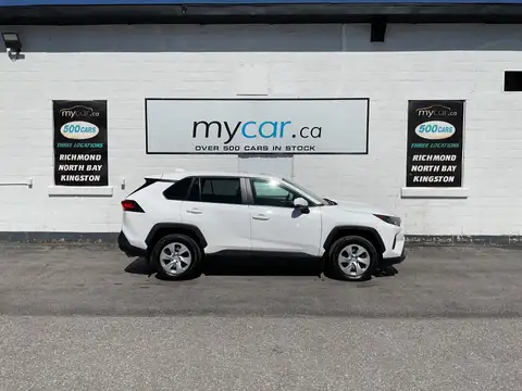 Toyota RAV4 LE